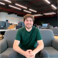 DEUNA Employee Esteban Posada's profile photo