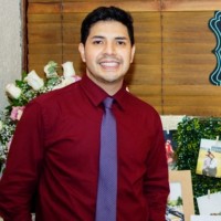 Hey Banco Employee Eduardo Solis's profile photo