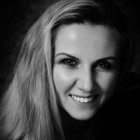 Anna Prus Email