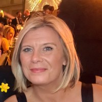 Nicola Hackett Email