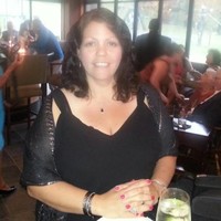 Kim Reina Email & Phone Number