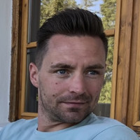 Robbie de Moor Email