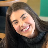 Versique Executive, Professional & Interim Recruiting Employee Thays Costa's profile photo