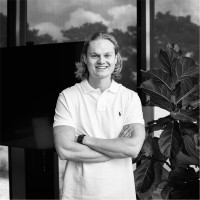 Lukas van der Email
