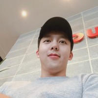 유철 정's profile photo