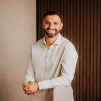 Andrew Philippou Email