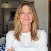 Skilled US Employee Laurie Dugan's profile photo