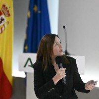 Esperanza Pérez Email