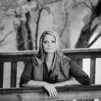Amanda Smith Email & Phone Number