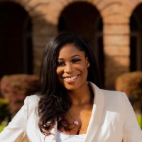 Astellas Pharma Employee Mia Townsend's profile photo