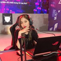 Snow le Email