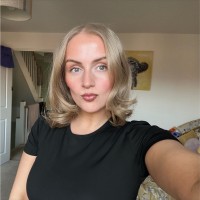 Chloe Thomas Email