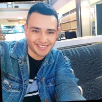 Andres Vargas Robles Email