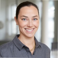 Carolin Raspé Email
