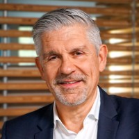 Dieter Rumpel Email