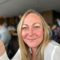 Nicola Greenaway Email
