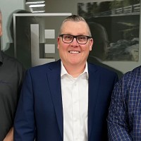 Mitch Smith Email & Phone Number