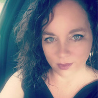 Regina Deselm Email
