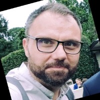 Luca Simonelli Email