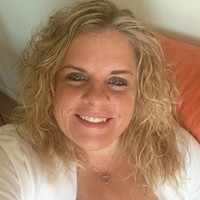 Sandra Deleon Email & Phone Number