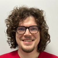 Adam Piekarczyk Email