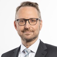 Gregor Clausen Email