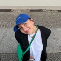 Delfina Frenkel Email