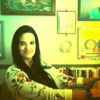 Mandi Lipka Email & Phone Number