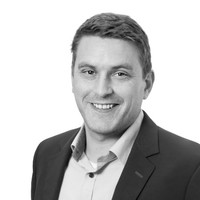 Simen Christensen Email