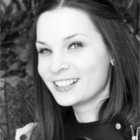 Miriam Piazzalunghi Email