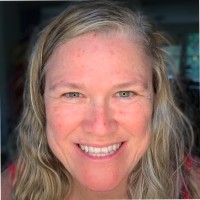 Ruthanne Snelson Email & Phone Number