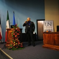 Jose Leon Email