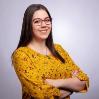 Alena Hellmann Email
