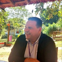 Henrique Banhos Email