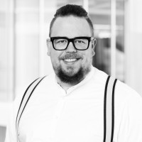 Max Müller Email