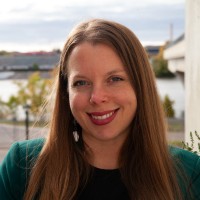 Amanda Collins Email & Phone Number