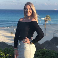 Petz Place Employee Mya Blochlinger's profile photo