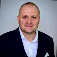 Tom Kovac Email