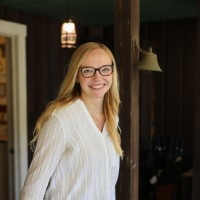 Ellie Knebel Email