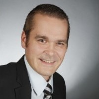 Simon Schneider Email