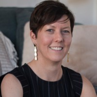 Stellar Realty Northwest Employee Jen Lundstrom's profile photo