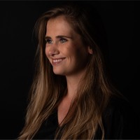 Renee Nijhuis Email