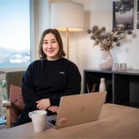 Sally Renshaw Email & Phone Number