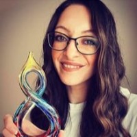 Smith+Nephew Employee Emma Hooper's profile photo