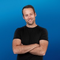 Nik Kennett