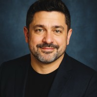 Peter Lyons Email & Phone Number