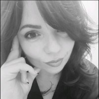 Raquel Royo Millas Email