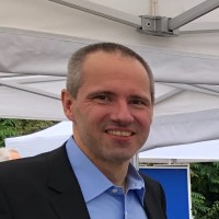 Michael Göbel Email