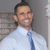 1898 & Co. Employee Omar Hussein's profile photo