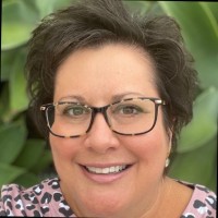 Dallas Zoo Employee Julie Bates's profile photo